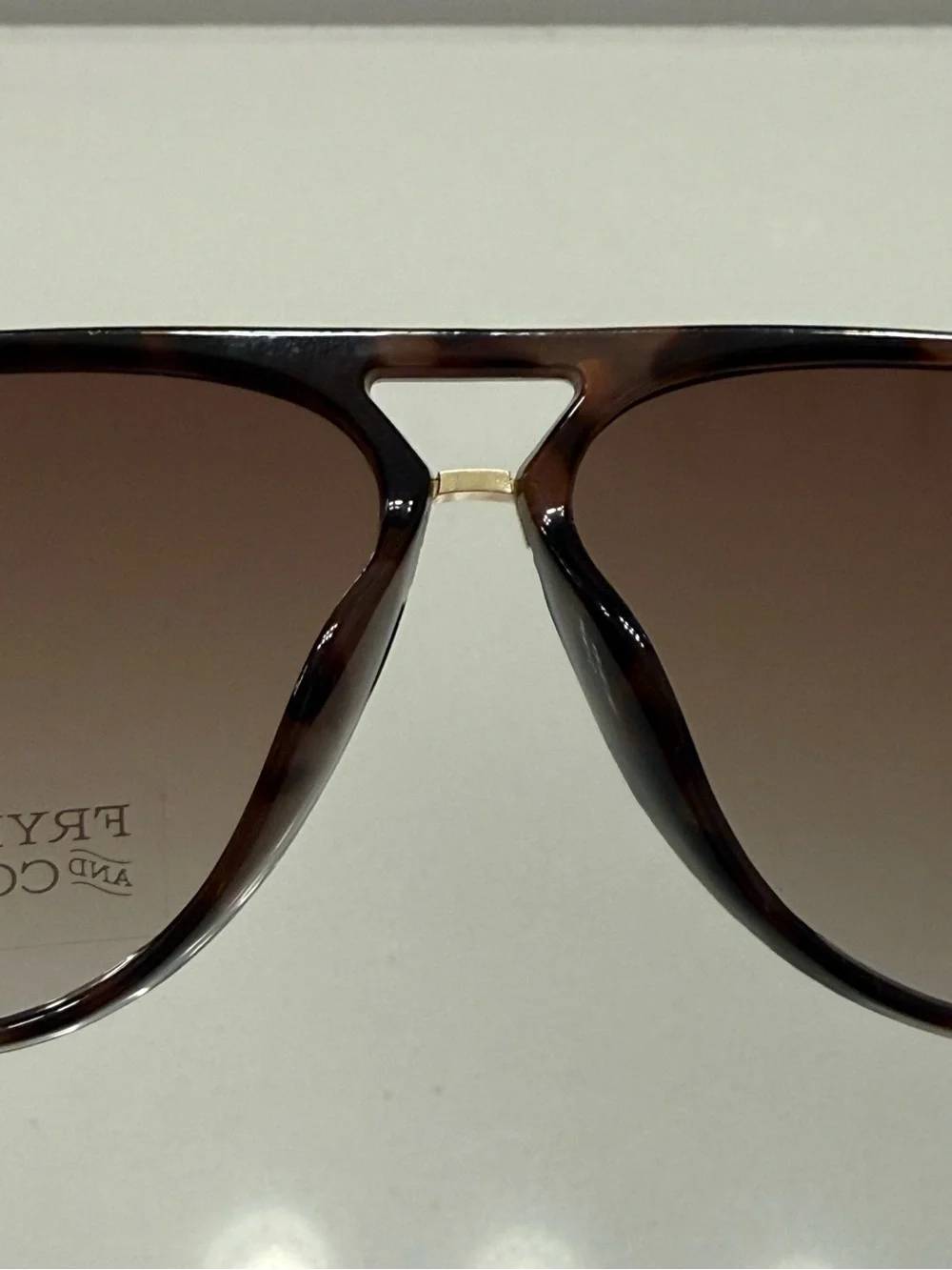 FRYE AND CO. Brown Tortoiseshell Aviator Sunglasses with Gold Temples NWT